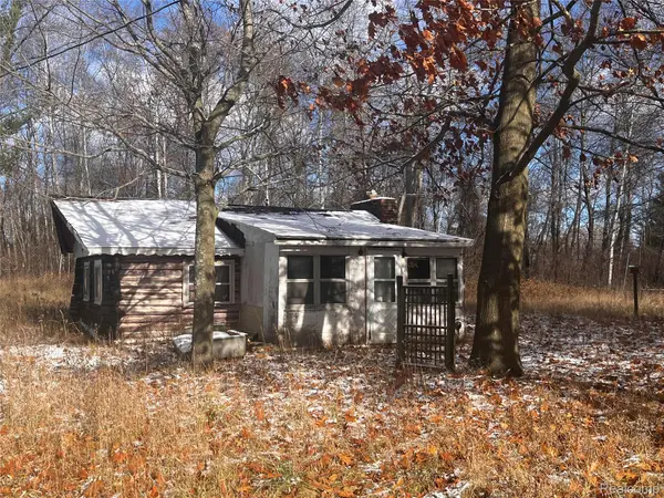 2132 Birch DR, Sylvan Township, MI 49679