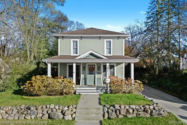 116 Leith ST,  Brighton,  MI 48116