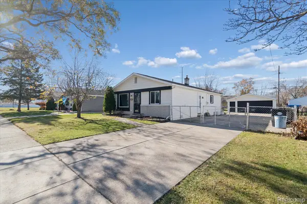 25898 Fairgrove ST,  Woodhaven,  MI 48183