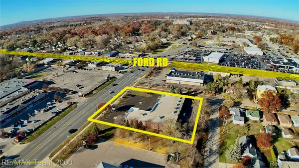 1924 N Wayne RD, Westland, MI 48185