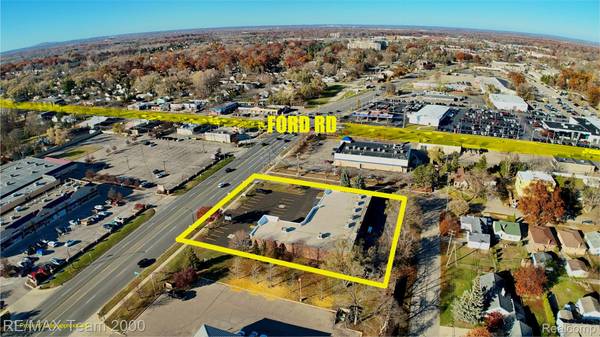 1924 N Wayne RD, Westland, MI 48185