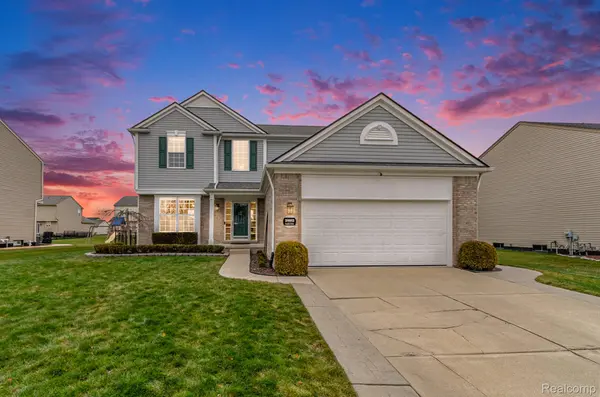 18883 Brighton DR, Macomb Township, MI 48042