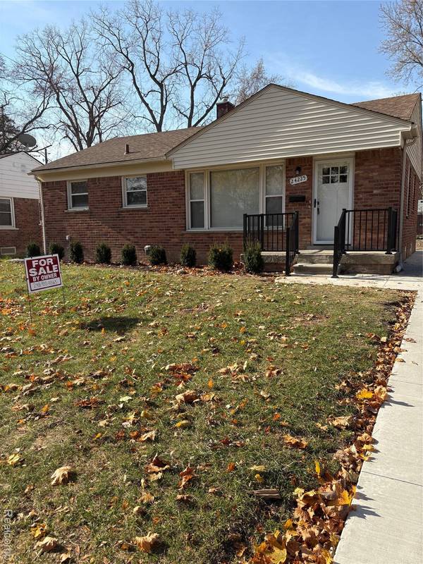 24225 Ridgedale ST, Oak Park, MI 48237