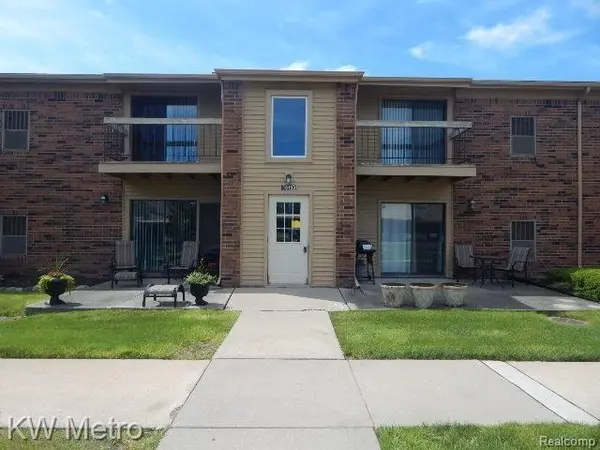 16150 Clarkson DR #13, Fraser, MI 48026