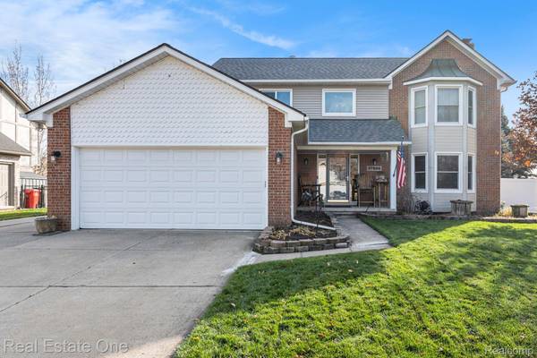37886 Pocahontas DR, Originalcity, MI 48036