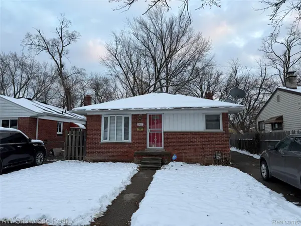 29537 Hazelwood ST, Inkster, MI 48141