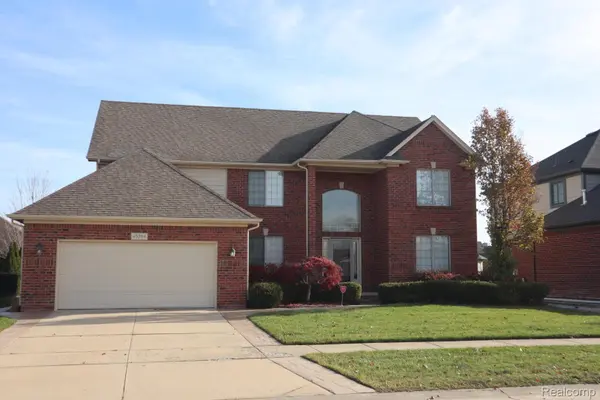 45394 Torch Lake DR, Macomb Township, MI 48044