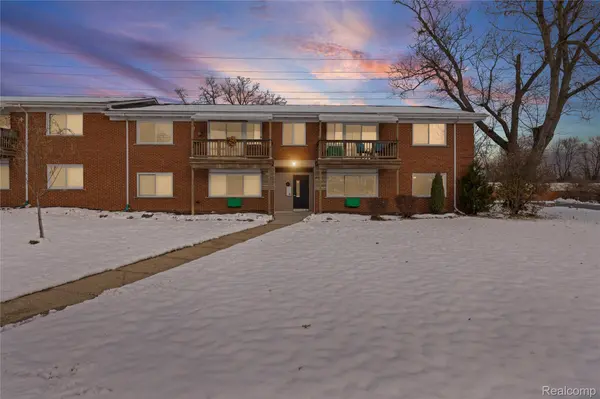 3100 Linwood AVE #28, Royal Oak, MI 48073