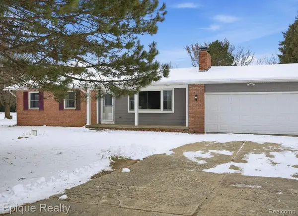 8511 Krouse RD, Ovid, MI 48866