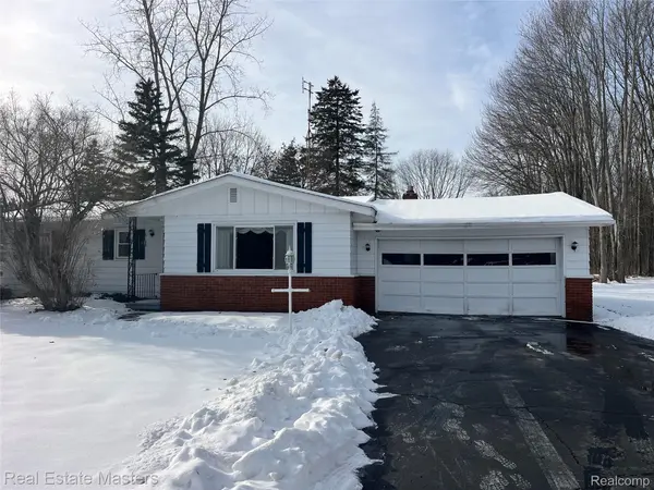 4291 Parker RD, Fort Gratiot Charter Township, MI 48059