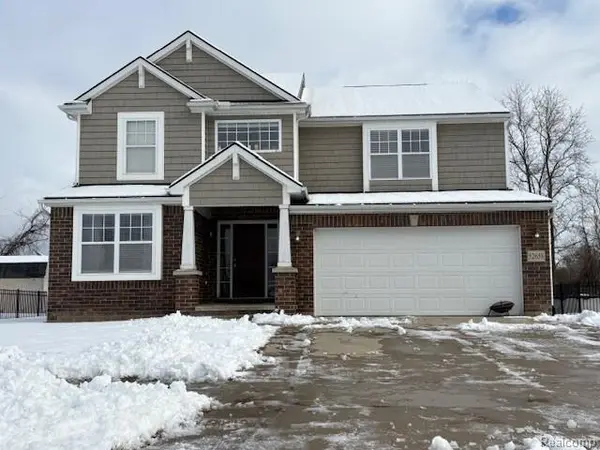 52658 Delena DR, Macomb Township, MI 48042