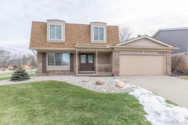 11580 Spicer DR, Plymouth, MI 48170