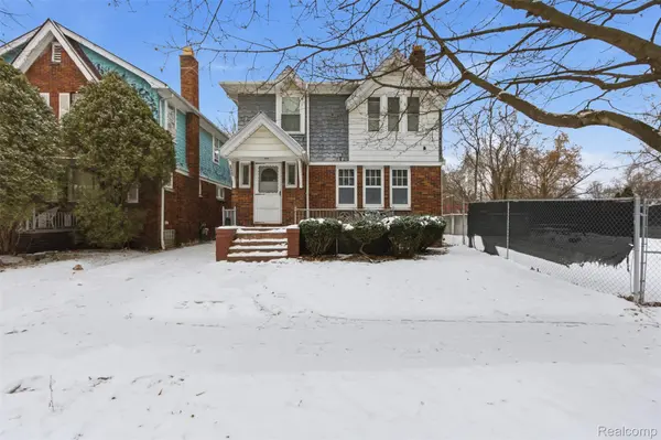 5885 Harrell ST, Detroit, MI 48213