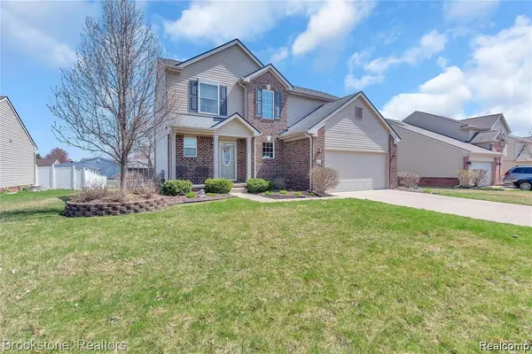 442 Princeton DR,  South Lyon,  MI 48178