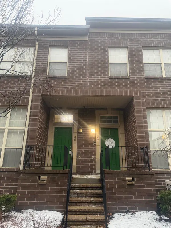 40 GEORGETOWN CT, Dearborn, MI 48126