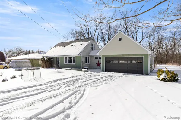 637 Ironwood DR, Ann Arbor, MI 48103