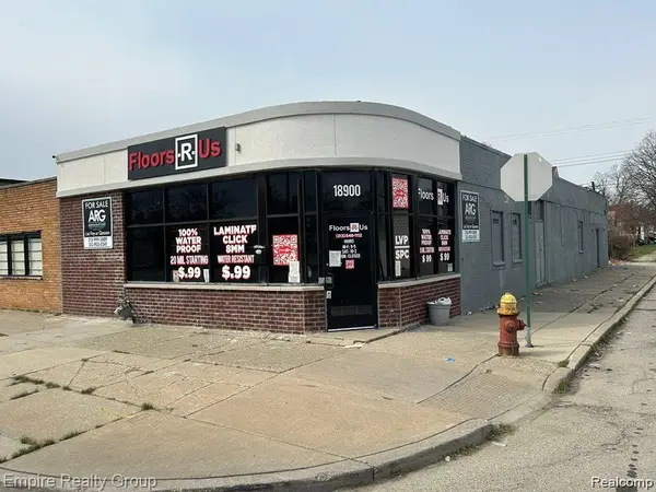 18900 W Warren AVE, Detroit, MI 48228