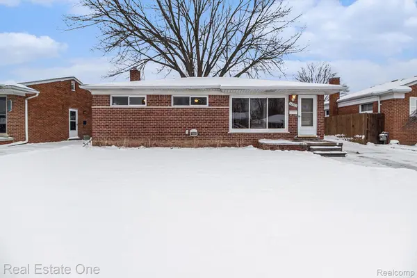 32971 Barton Street ST,  Garden City,  MI 48135