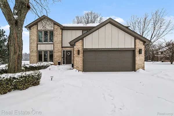 4813 Pickford DR, Troy, MI 48085
