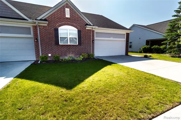 1408 Lincoln ST, Lapeer, MI 48446