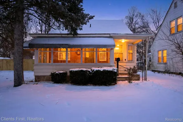 4403 Biddle ST, Wayne, MI 48184