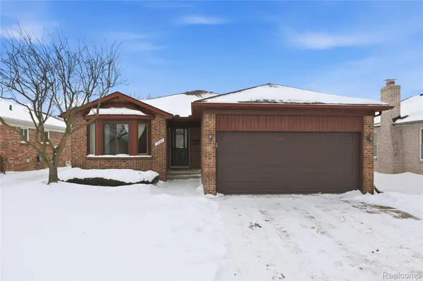 15180 Raphael TER, Warren, MI 48088
