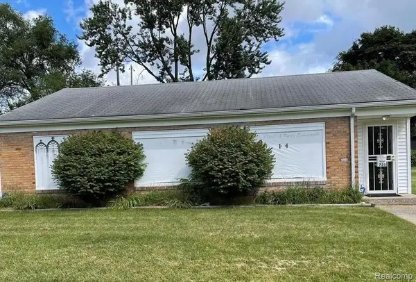 723 McKeighan AVE, Flint, MI 48507