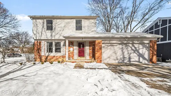 41878 Ravenwood ST, Canton Charter Township, MI 48187
