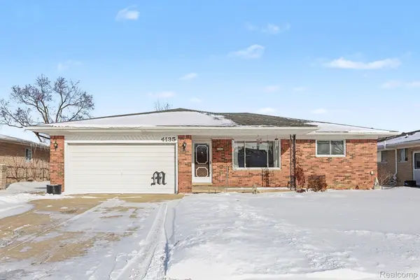 4135 Rose Mary DR, Sterling Heights, MI 48310