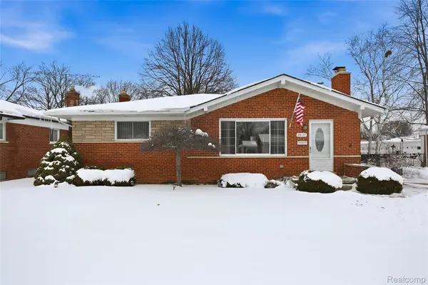 28127 Suburban DR, Warren, MI 48088