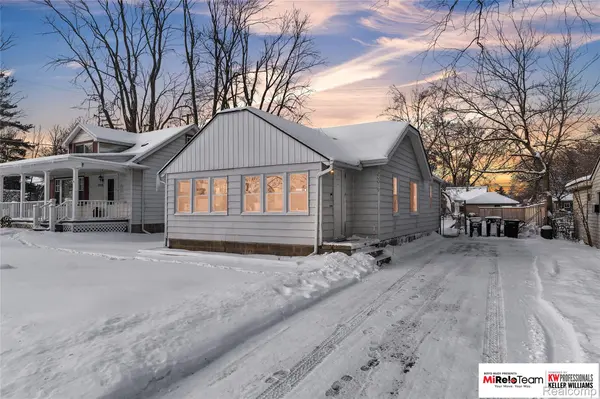 20019 Macarthur ST, Redford Charter Township, MI 48240