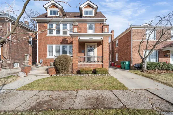 1338 Somerset AVE, Grosse Pointe Park, MI 48230