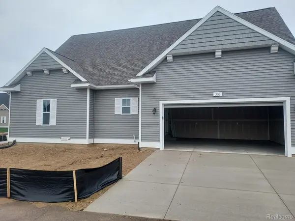380 Dorchester DR, Howell, MI 48855