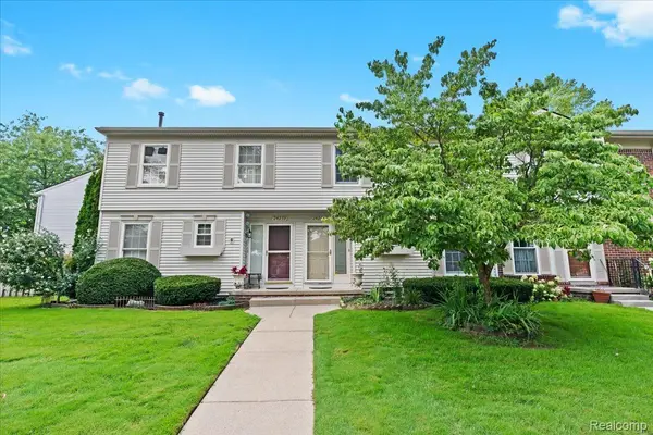 24243 Bashian DR,  Novi,  MI 48375