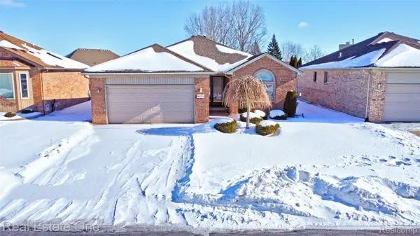 46536 Red River DR, Macomb Township, MI 48044
