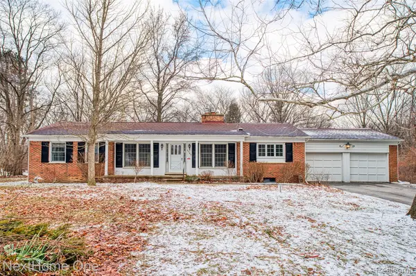 5765 Country LN, Augusta Charter Township, MI 48197