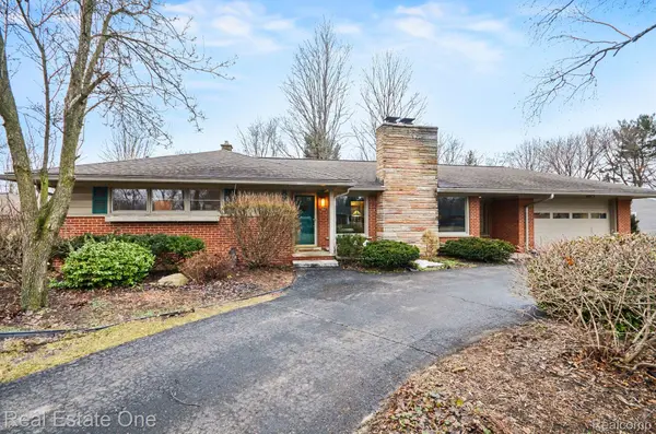 8887 Morrison AVE, Plymouth Charter Township, MI 48170
