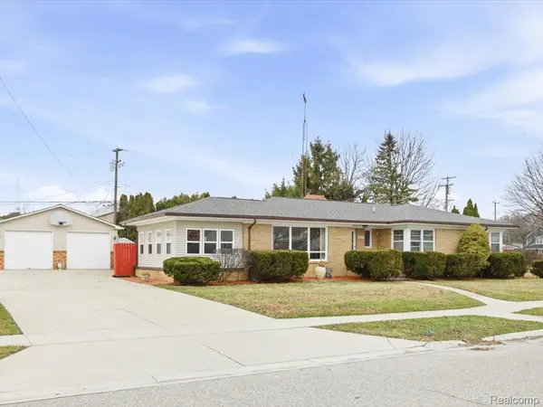 2025 Union ST, Port Huron, MI 48060