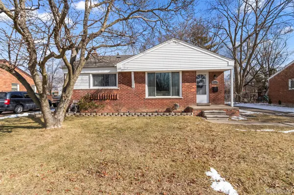 11322 Garden ST, Livonia, MI 48150