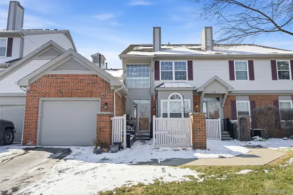 49954 Plymouth WAY, Plymouth Charter Township, MI 48170