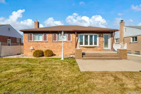 32624 Avondale ST, Westland, MI 48186