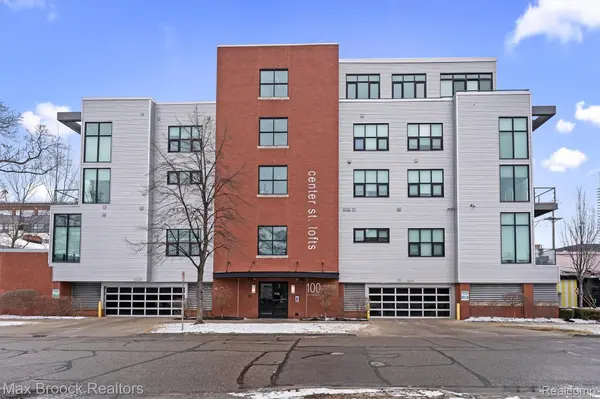 100 N Center ST #204, Royal Oak, MI 48067