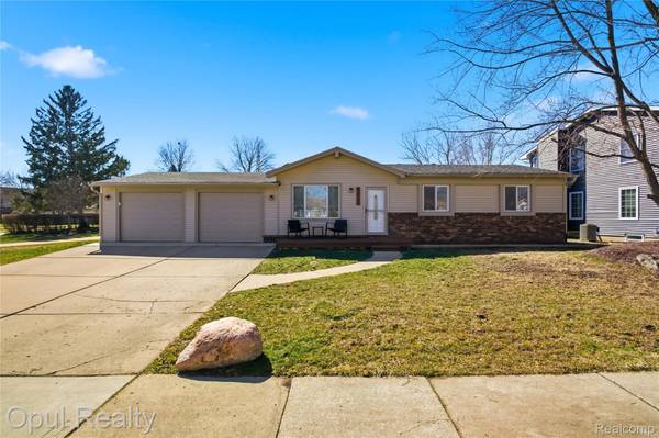 43761 Yorktown ST, Canton Charter Township, MI 48188