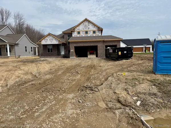 55100 Baker RD, Chesterfield Township, MI 48047