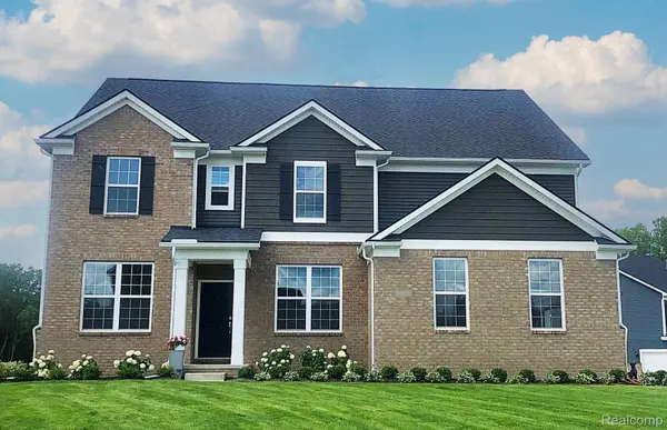 22266 Wagee CT, Lyon Charter Township, MI 48178
