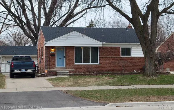 28070 W Chicago ST, Livonia, MI 48150