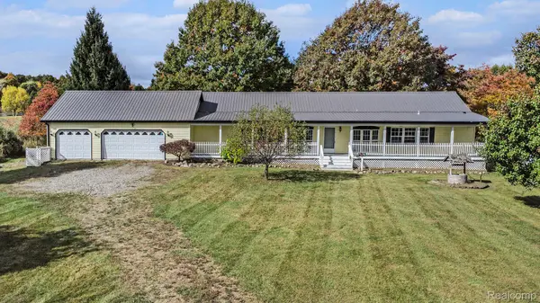 3025 N Lake Pleasant RD, Arcadia Township, MI 48412