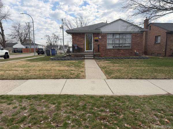 32011 Grandview AVE, Westland, MI 48186