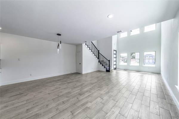 1426 Evans Avenue, Fort Worth, TX 76104
