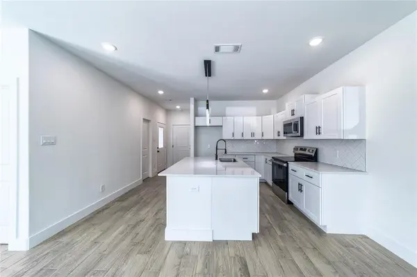 1426 Evans Avenue, Fort Worth, TX 76104